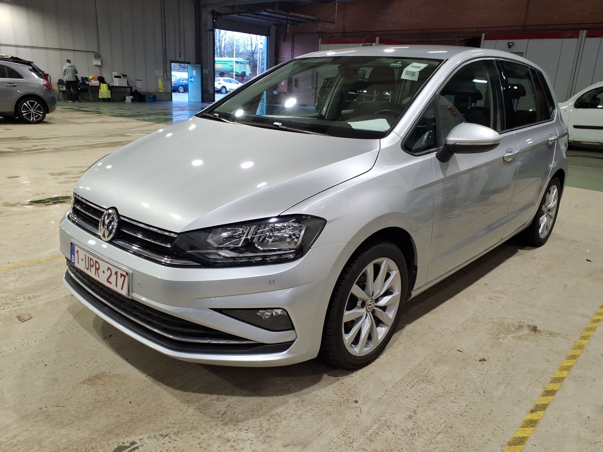 Volkswagen Golf Sportsvan 1.0 TSI Comfortline - Petrol - Automatic - 110 hp - 176.053 km