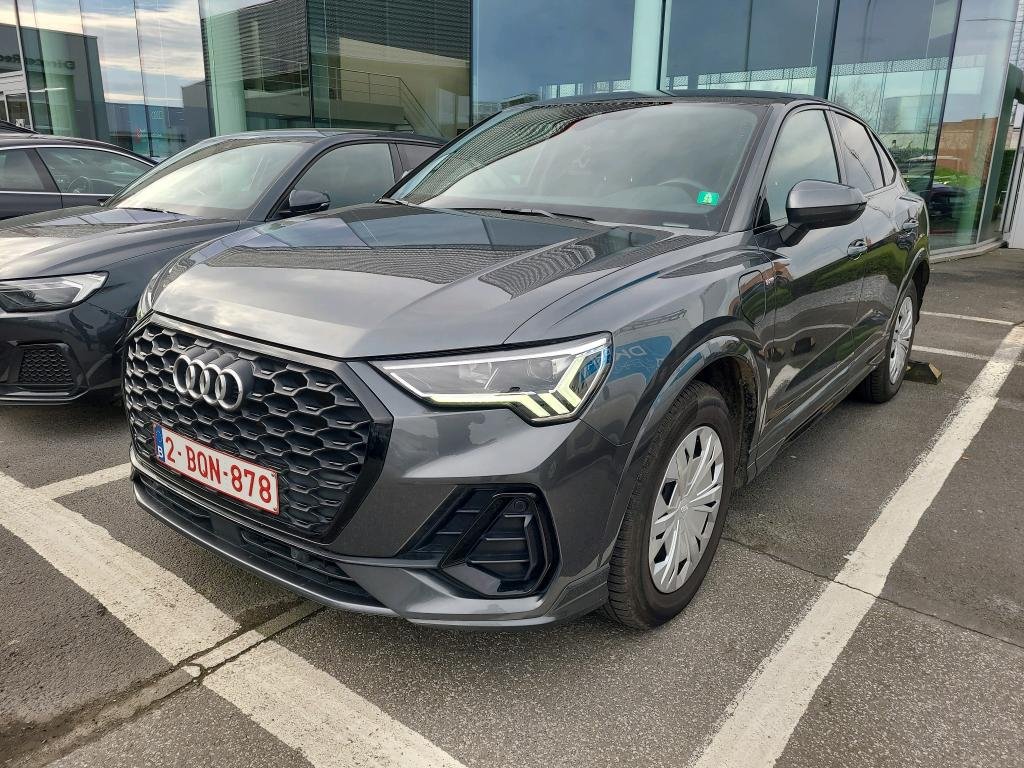 Audi Q3 Sportback 1.4 TFSI S Line - Hybrid - Automatic - 150 hp - 120.521 km