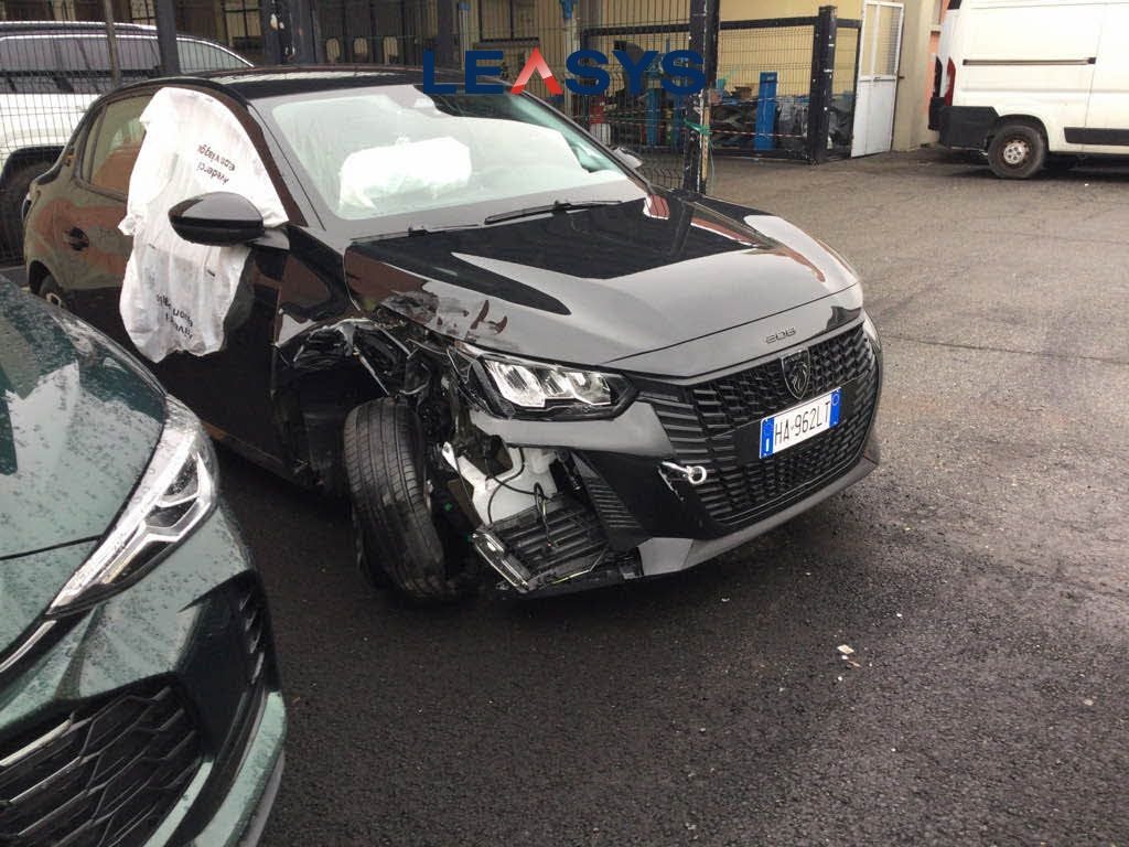 Peugeot 208 Style - Petrol - Manual - 100 hp - 938 km Style