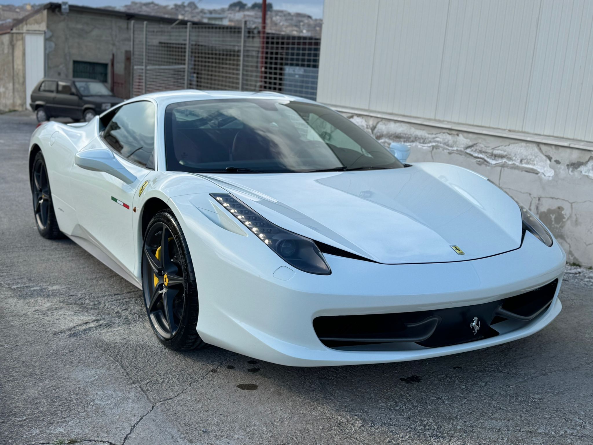 Ferrari 458 4.5 Italia - Petrol - Automatic - 570 hp - 82.719 km Italia