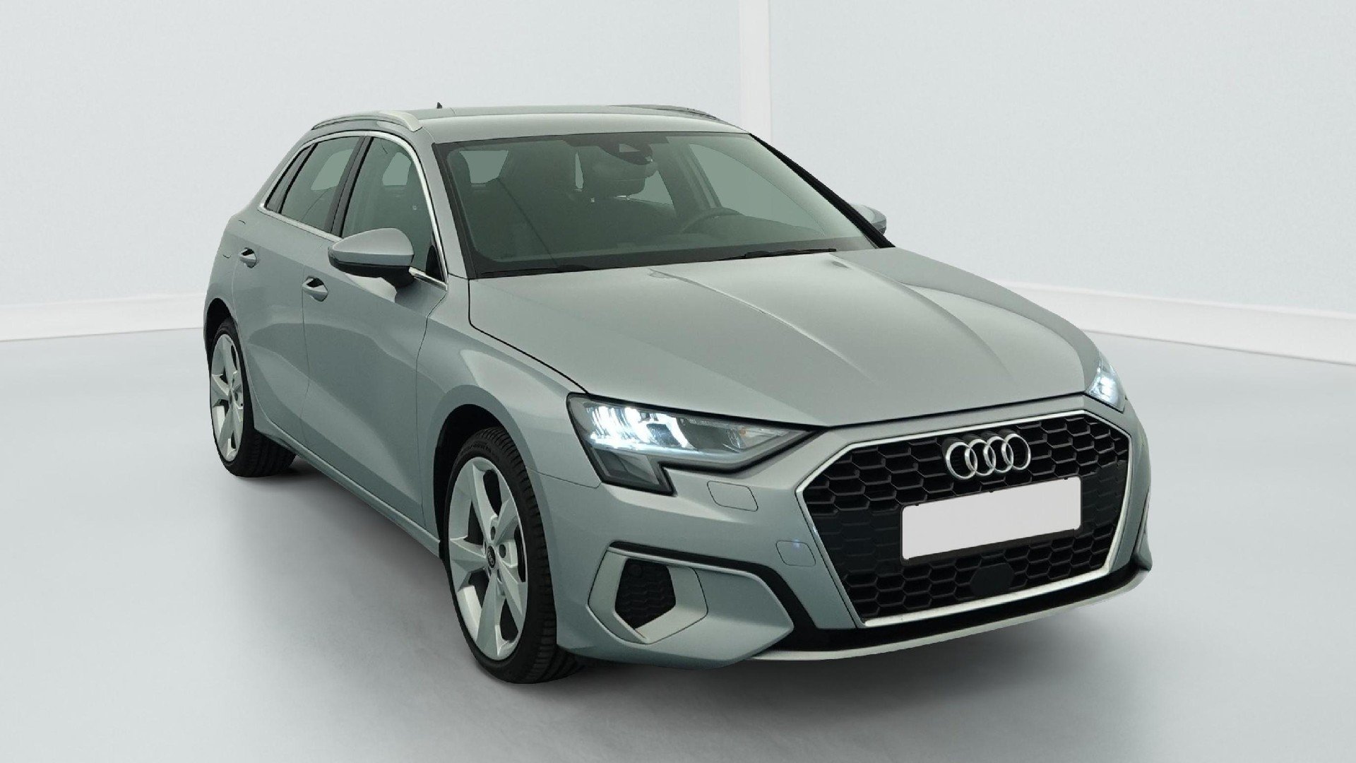 Audi A3 Sportback - Diesel - Automatic - 150 hp - 43.279 km Design