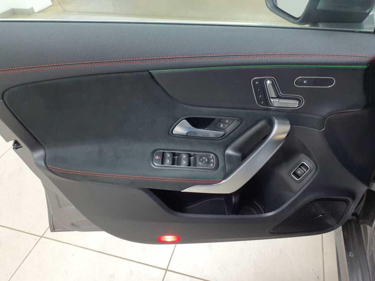 2025 Mercedes-Benz CLA   