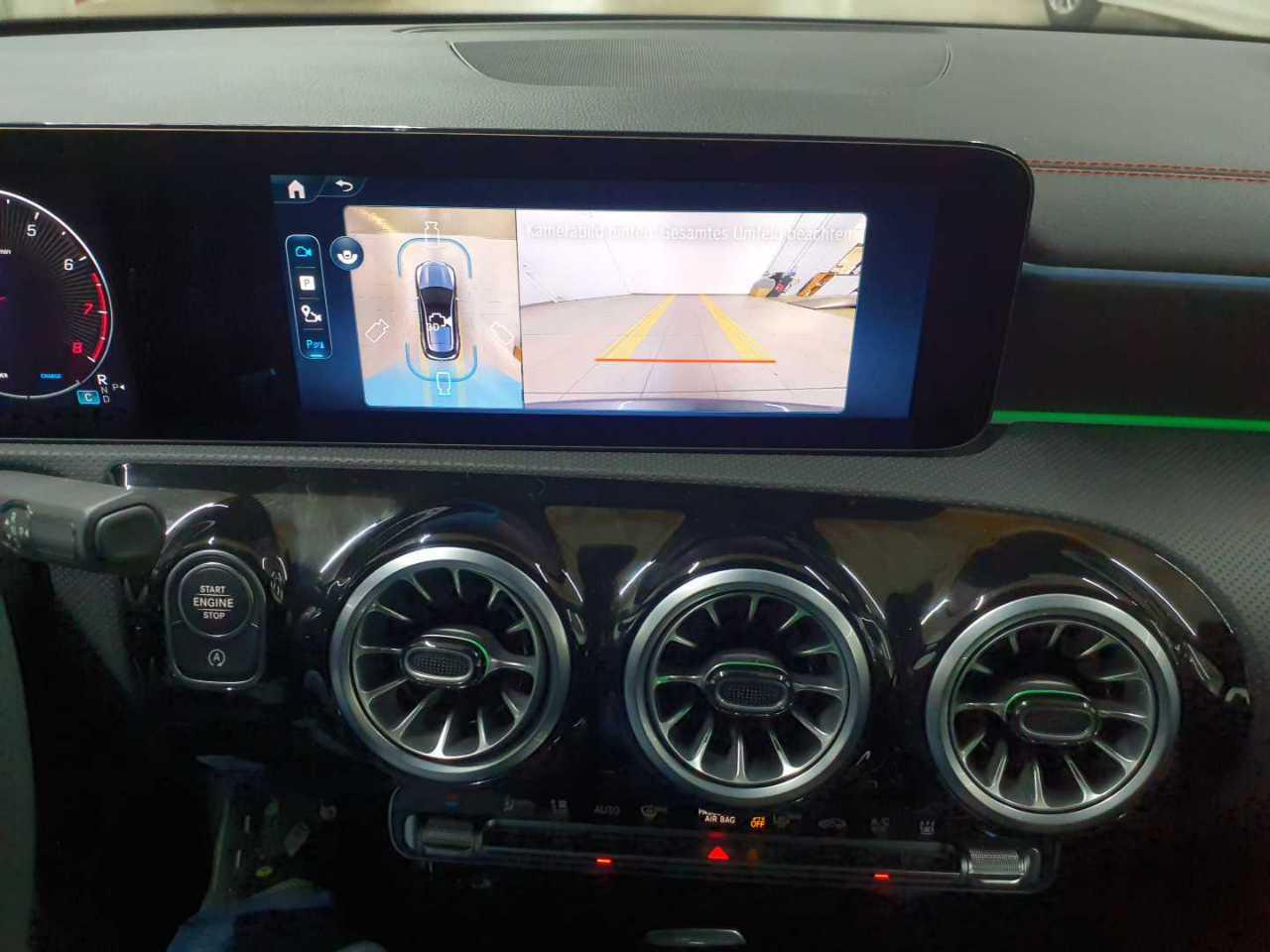 2025 Mercedes-Benz CLA   