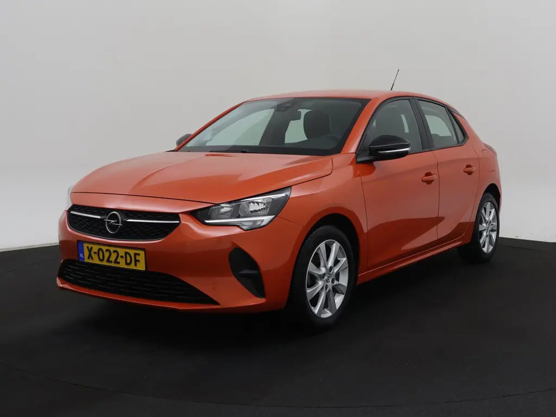 Opel Corsa 1.2 - Petrol - Manual - 75 hp - 20.500 km