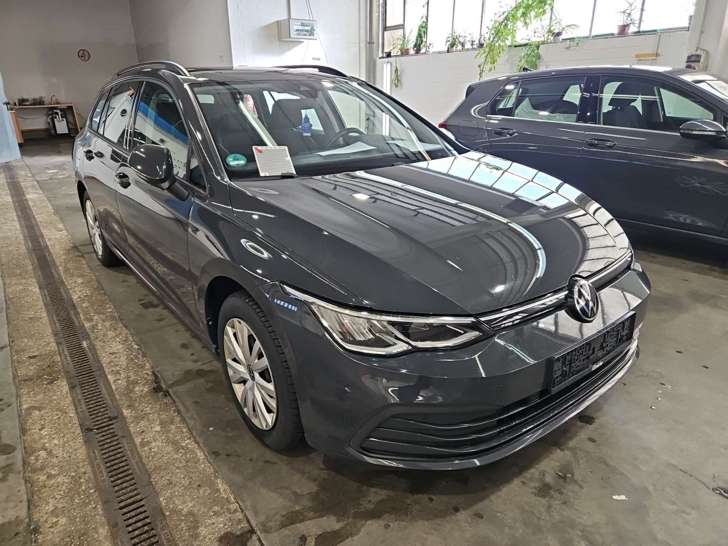 Volkswagen Golf Variant 2.0 TDI Life - Diesel - Manual - 150 hp - 82.276 km Life