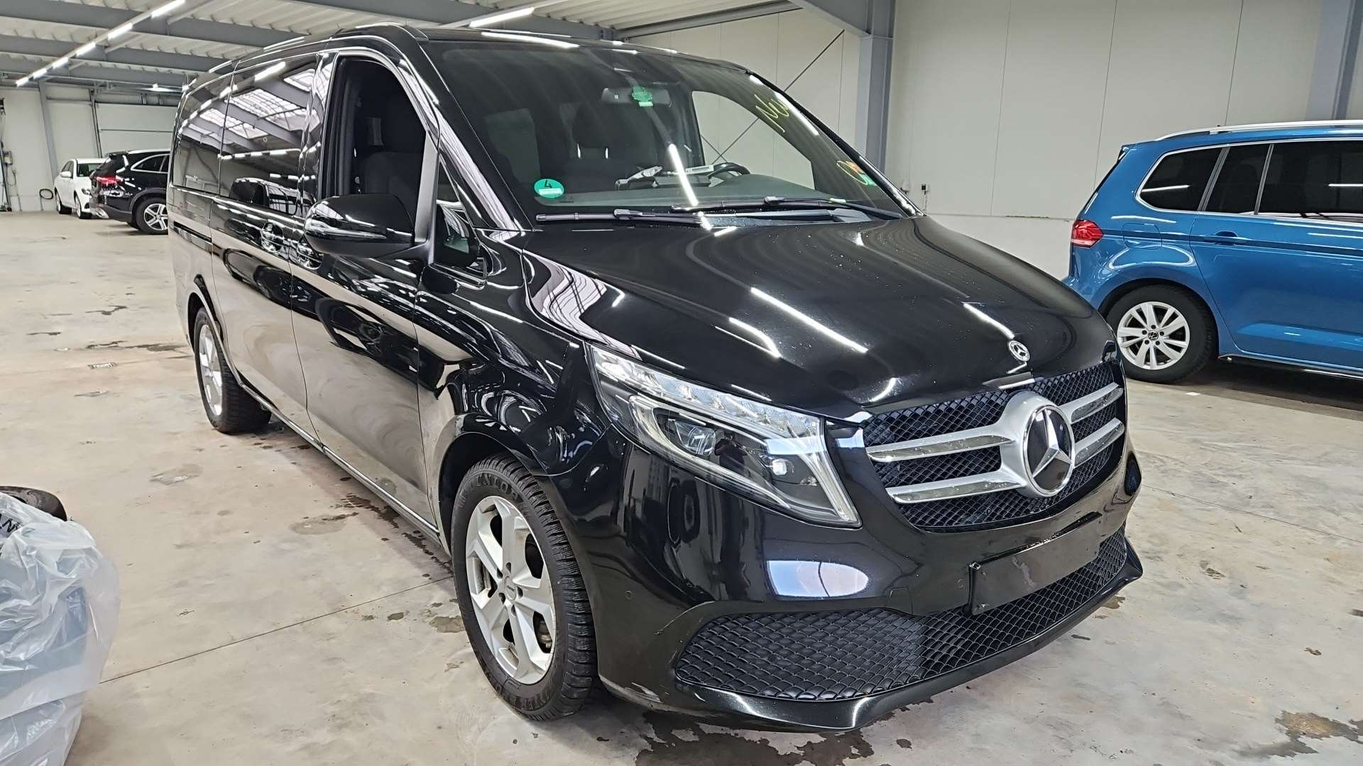 Mercedes-Benz V 250 Edition - Diesel - Automatic - 190 hp - 135.141 km Edition