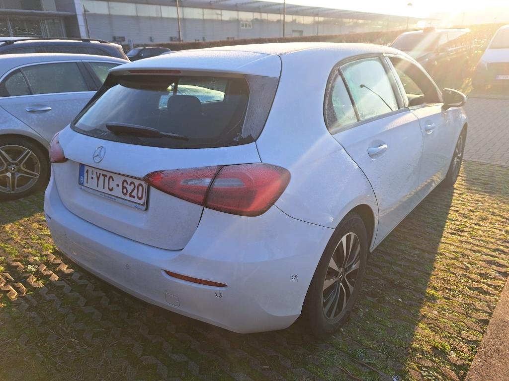 Mercedes-Benz A 180d Business Solution - Diesel - utomtic - 116 hp - 117.982 km
