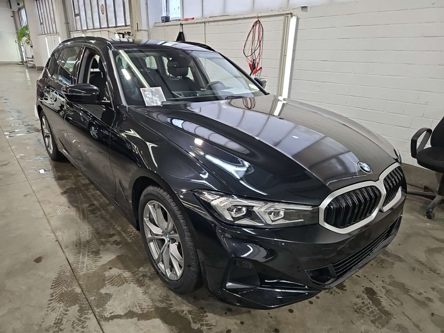 BMW 3 Series Touring 318d - Diesel - Automatic - 150 hp - 99.783 km 