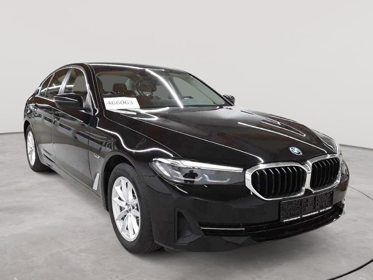 BMW 5 Series 530e - Hybrid - Automatic - 184 hp - 58.789 km 