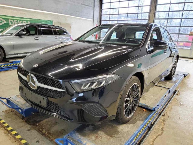 Mercedes-Benz A 250e - Hybrid - utomtic - 163 hp - 49.474 km