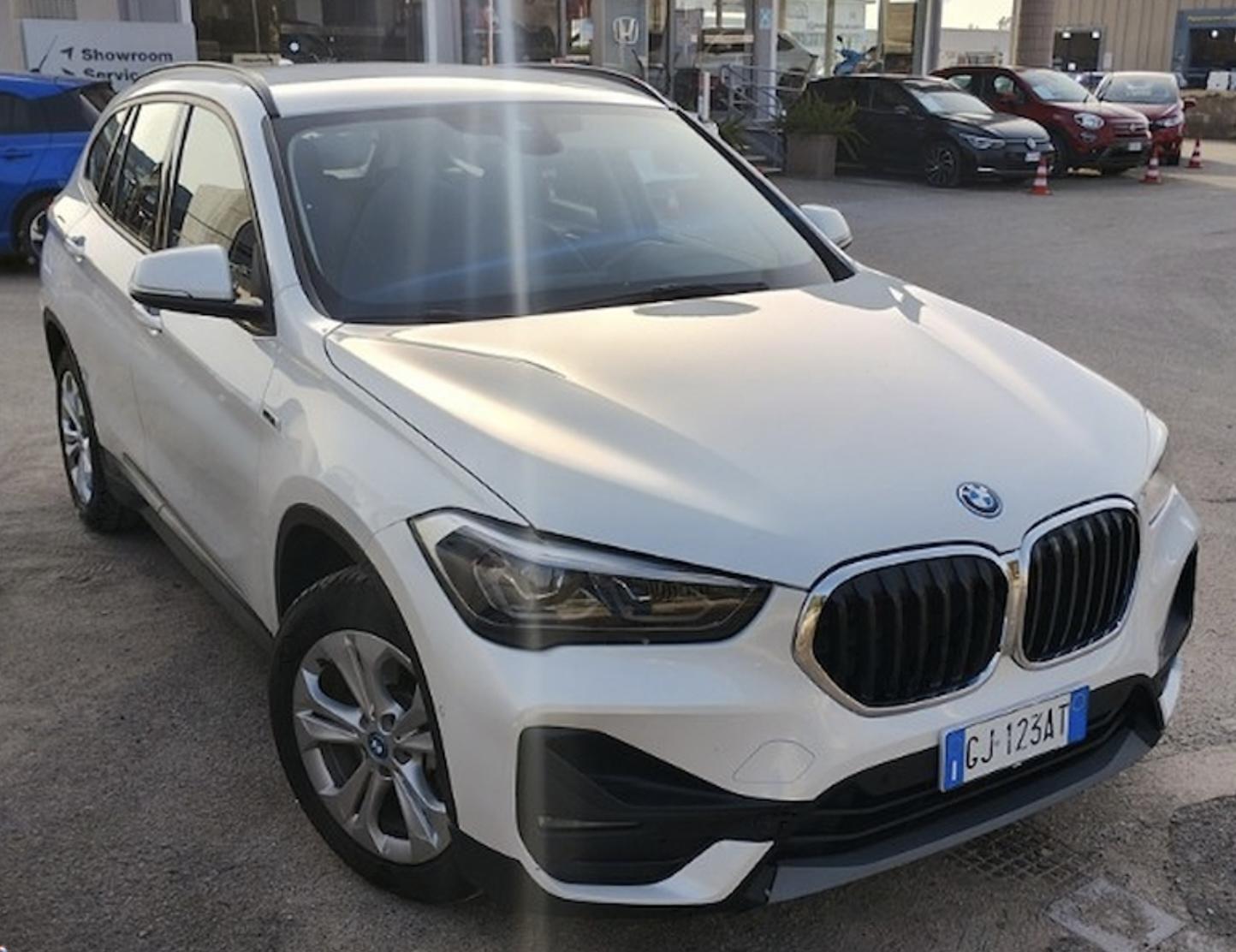 BMW X1 25e Advantage - xDrive - Hybrid - Automatic - 220 hp - 100.491 km Advantage
