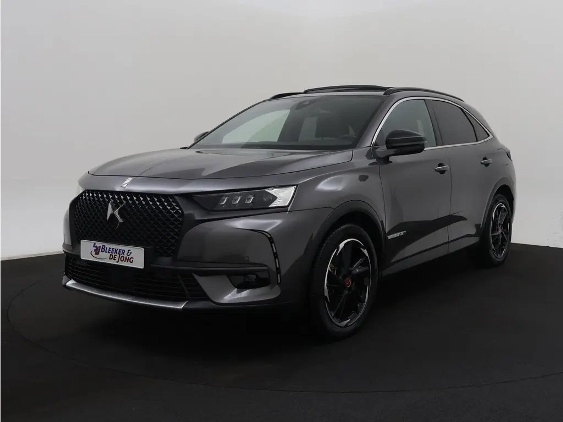 DS 7 Crossback Crossback Performance Line - Hybrid - Automatic - 299 hp - 25.926 km
