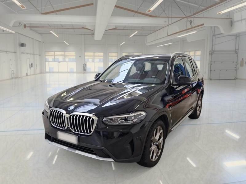 BMW X3 30e - xDrive - Hybrid - Automatic - 292 hp - 106.384 km 
