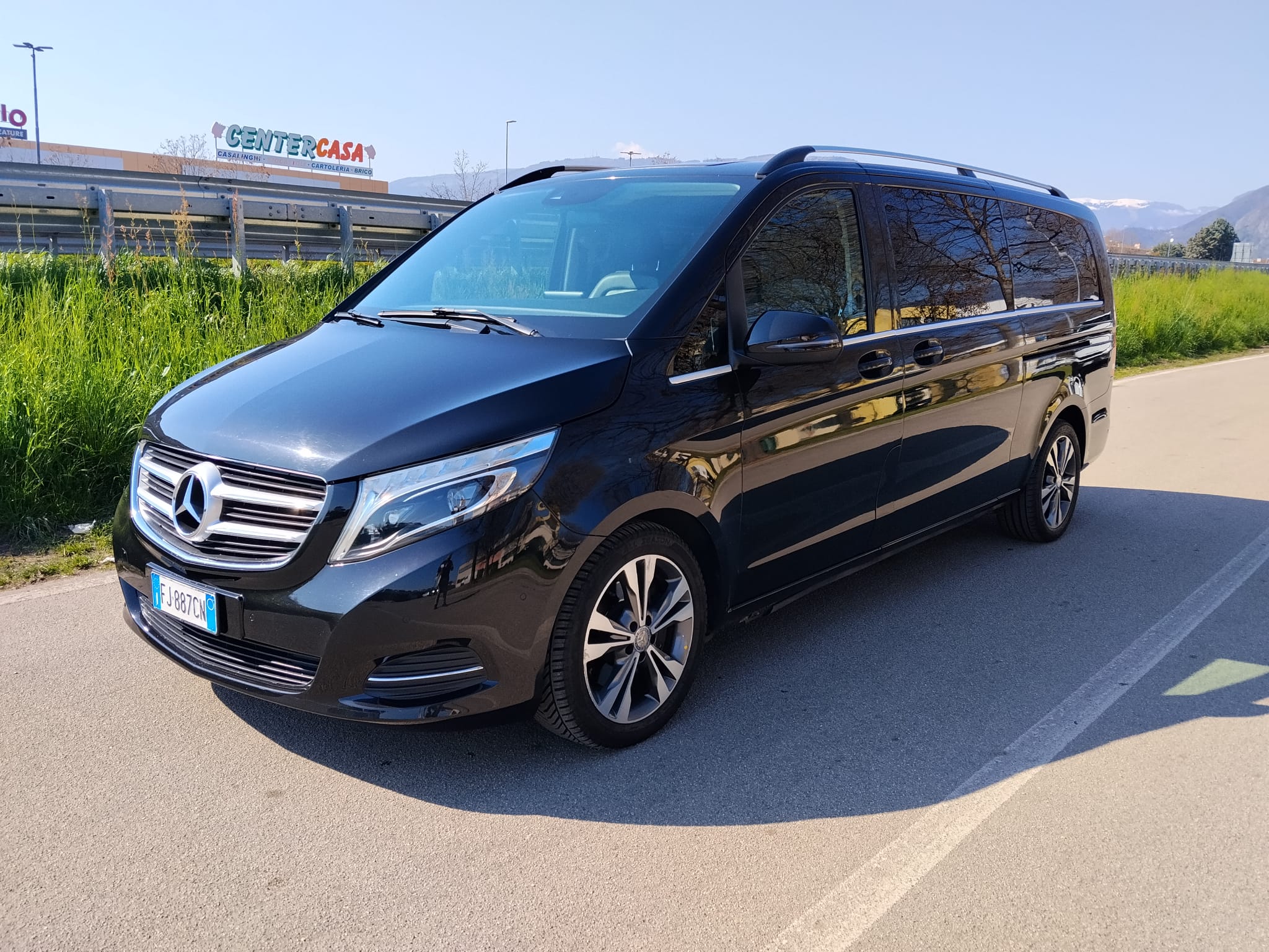 Mercedes-Benz V 250 Premium - Diesel - Automatic - 190 hp - 737.065 km