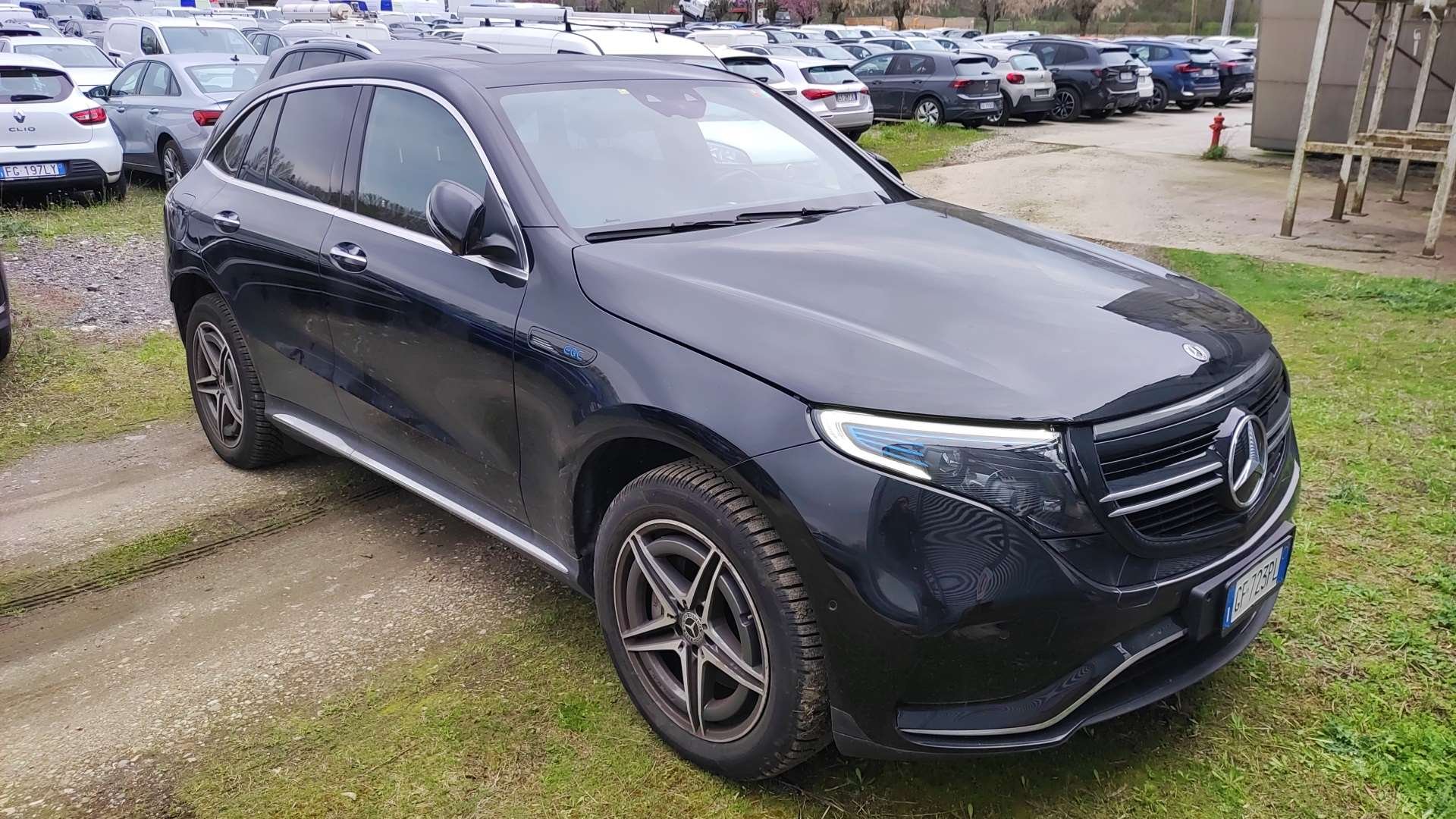 Mercedes-Benz EQC 400 - Electric - Automatic - 408 hp - 84.219 km 
