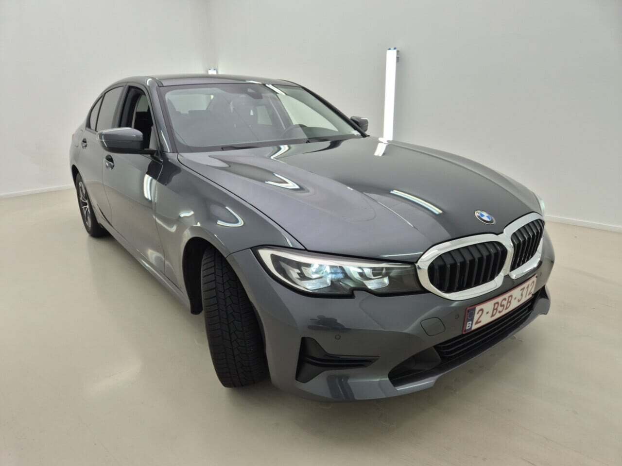 BMW 3 Series 316d - Diesel - Automatic - 122 hp - 51.515 km 