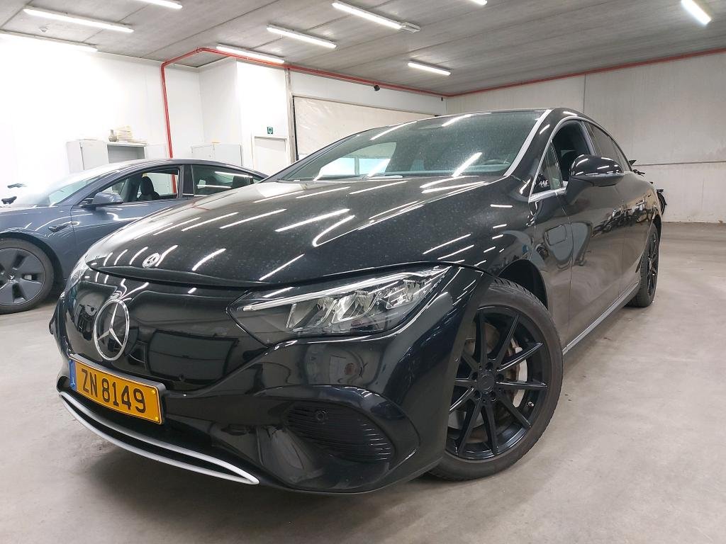 Mercedes-Benz EQE 300 - Electric - Automatic - 245 hp - 105.632 km 