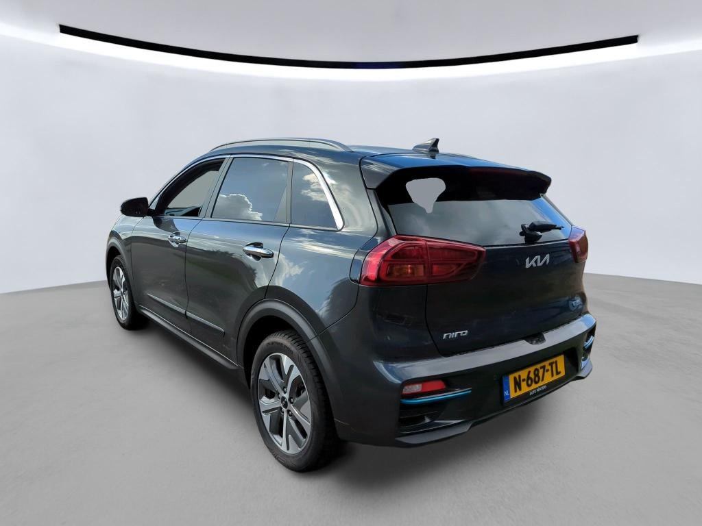 Kia Niro 65 kWh 4