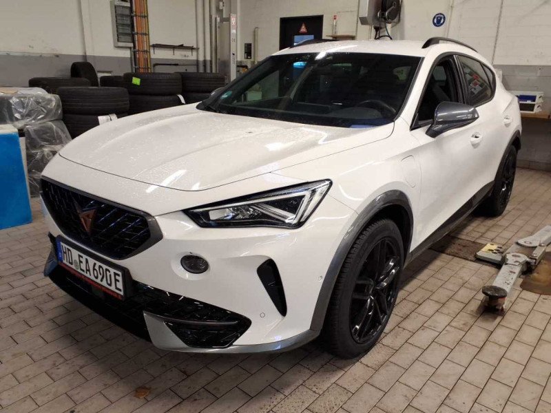 Cupra Formentor 1.4 e-Hybrid VZ - Hybrid - Automatic - 150 hp - 76.399 km