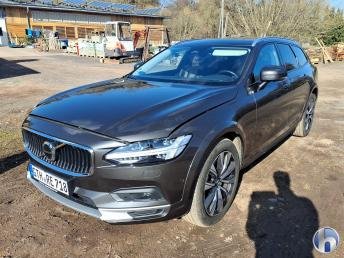 Volvo V90 Cross Country B5 Ultimate - AWD - Diesel - Automatic - 235 hp - 118.922 km
