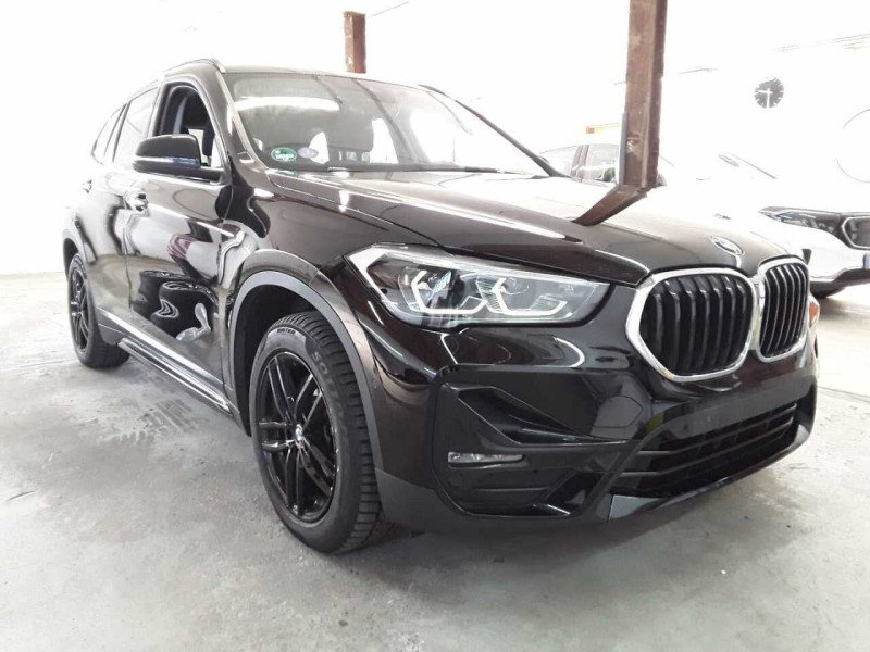 BMW X1 Sport Line - xDrive - Hybrid - Automatic - 125 hp - 121.434 km Sport Line