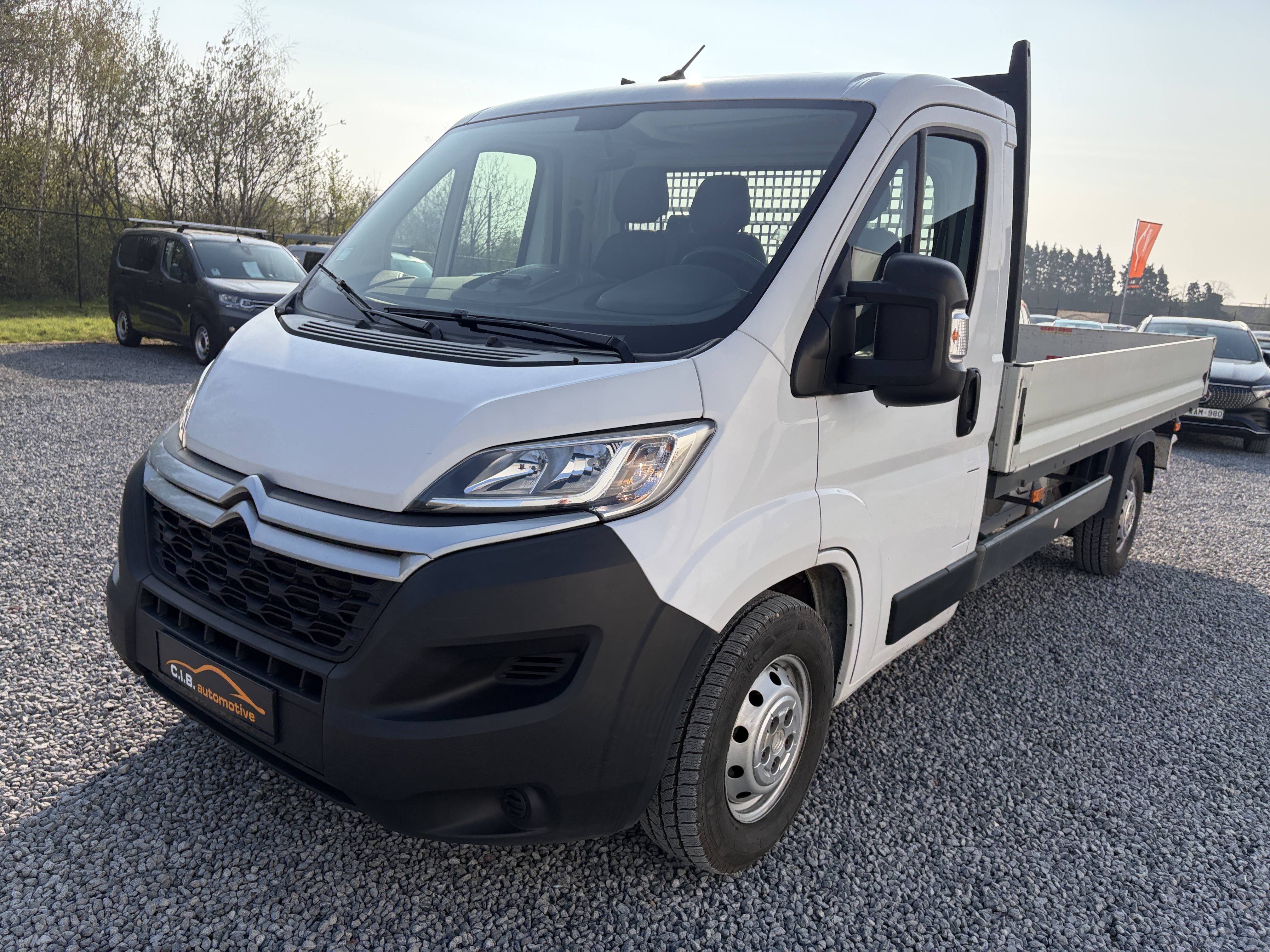 Citroën Jumper chassis cab 2.2 HDI Club - Diesel - Manual - 165 hp - 157.420 km