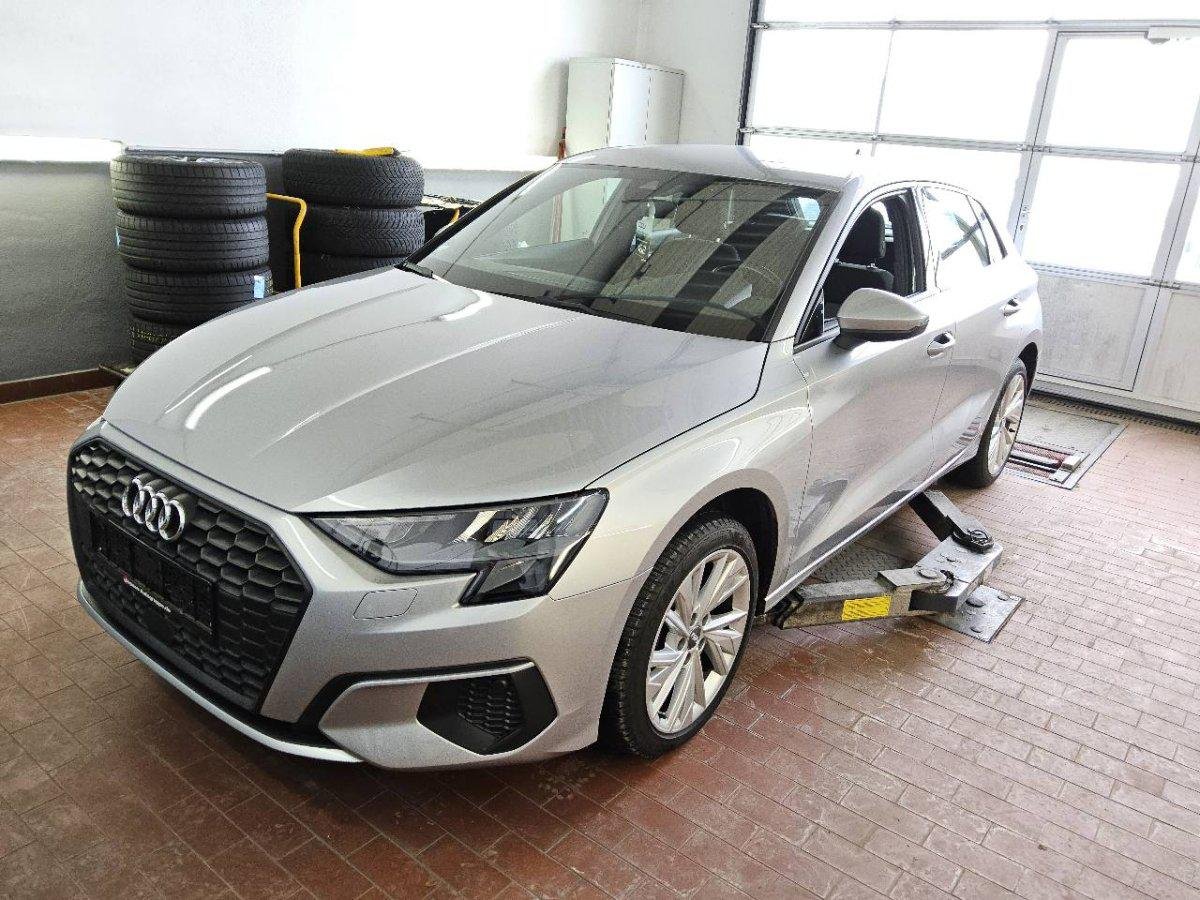Audi A3 Sportback 35 TFSI - Petrol - Automatic - 150 hp - 82.124 km 