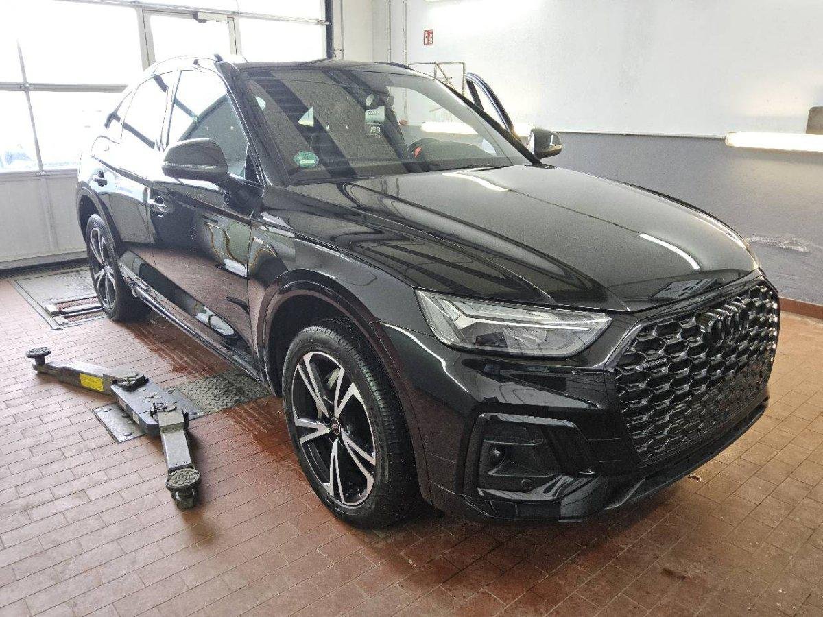 Audi Q5 Sportback 40 TDI S Line - Diesel - Automatic - 204 hp - 46.513 km S Line