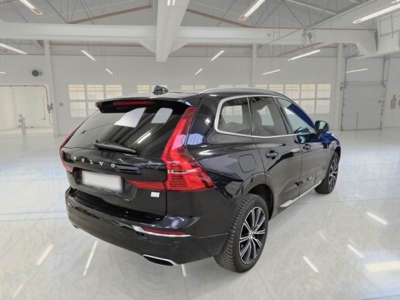 Volvo XC60 T8 Inscription - AWD - Hybrid - Automatic - 392 hp - 98.602 km