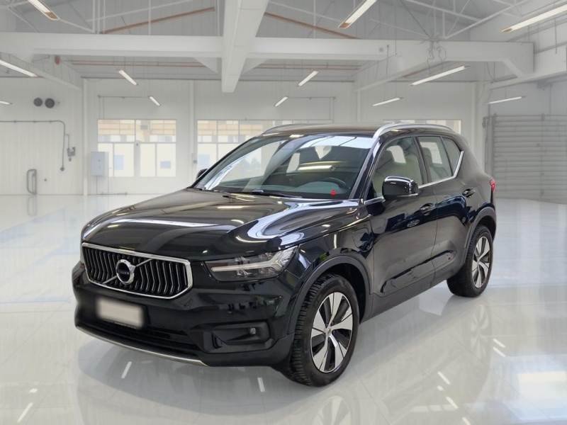Volvo XC40 T5 Inscription Expression - Hybrid - Automatic - 261 hp - 90.777 km