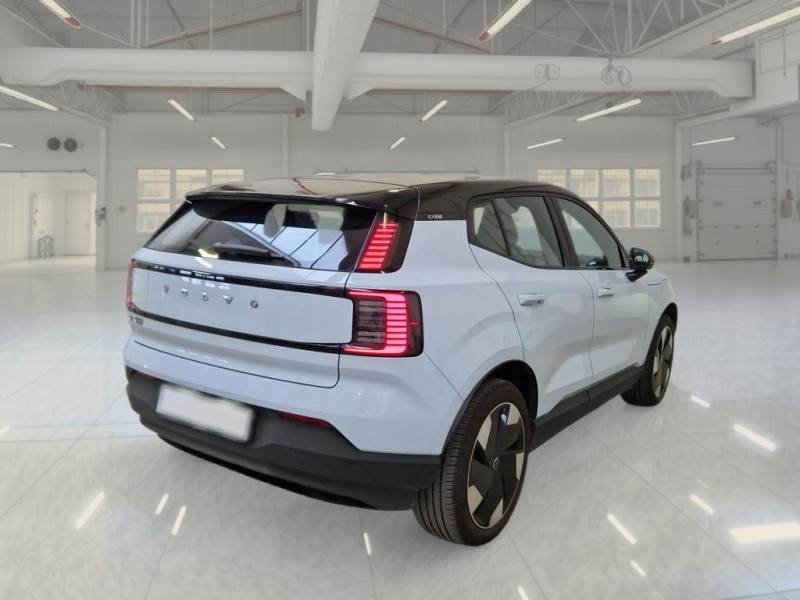 Volvo EX30 Extended Range Plus - Electric - Automatic - 102 hp - 10.233 km