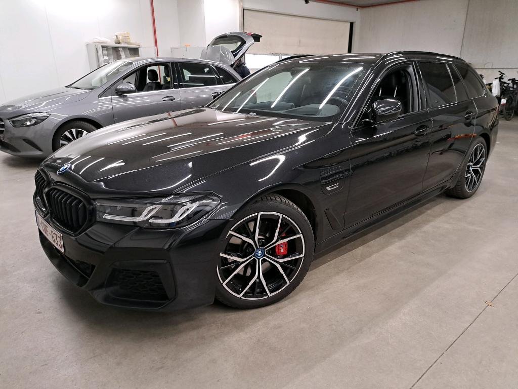 BMW 5 Series Touring 530e - Hybrid - Automatic - 184 hp - 85.942 km 