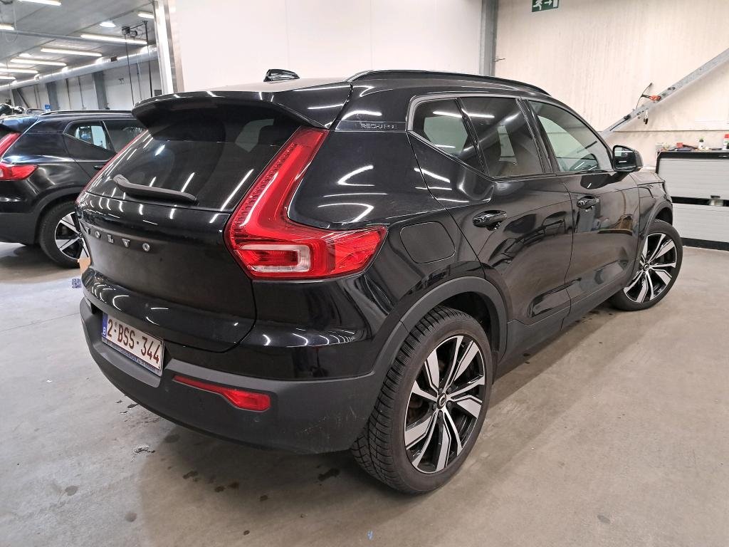 Volvo XC40 1.5 T4 Plus Dark - Hybrid - Automatic - 129 hp - 57.877 km