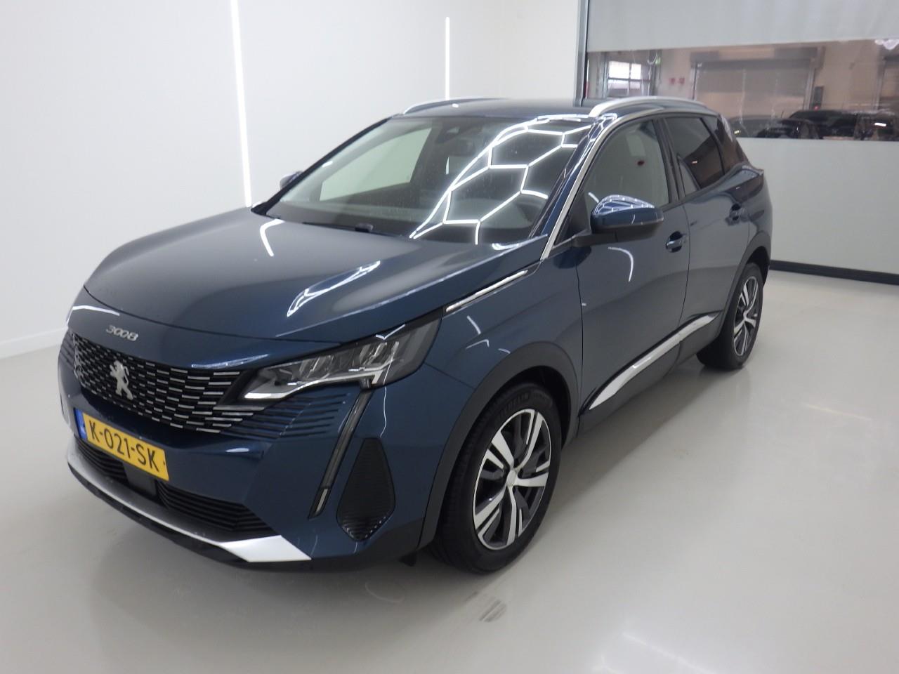 Peugeot 3008 1.2i Access - Petrol - Manual - 130 hp - 116.704 km