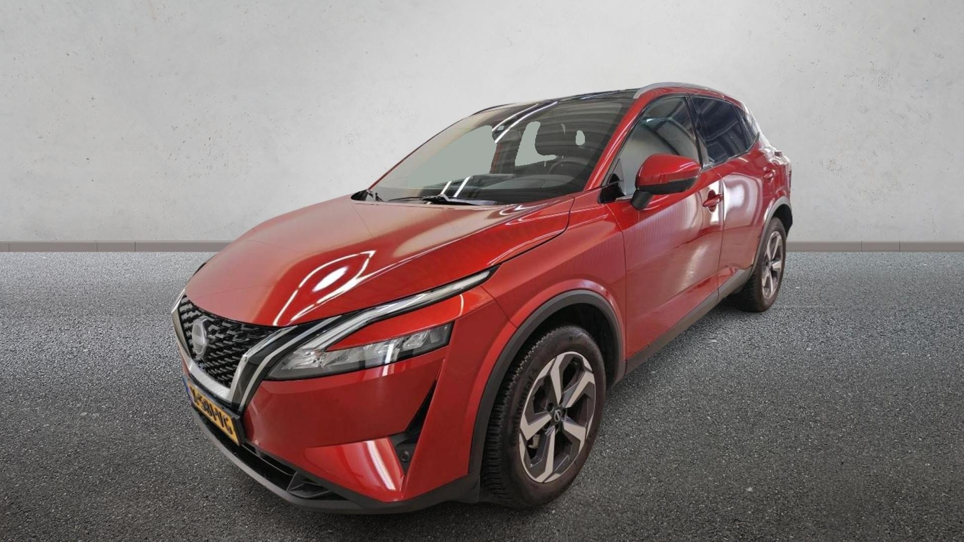 Nissan Qashqai 1.3 N-connecta - Petrol - Automatic - 158 hp - 39.583 km