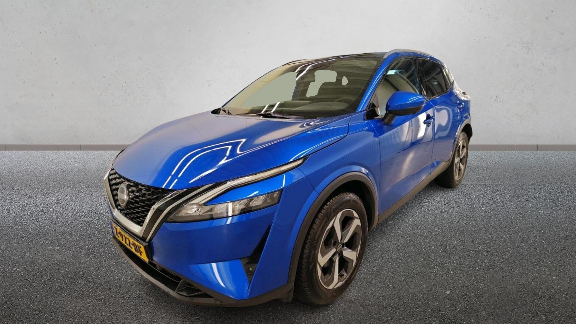 Nissan Qashqai 1.3 N-connecta - Petrol - Automatic - 158 hp - 68.903 km