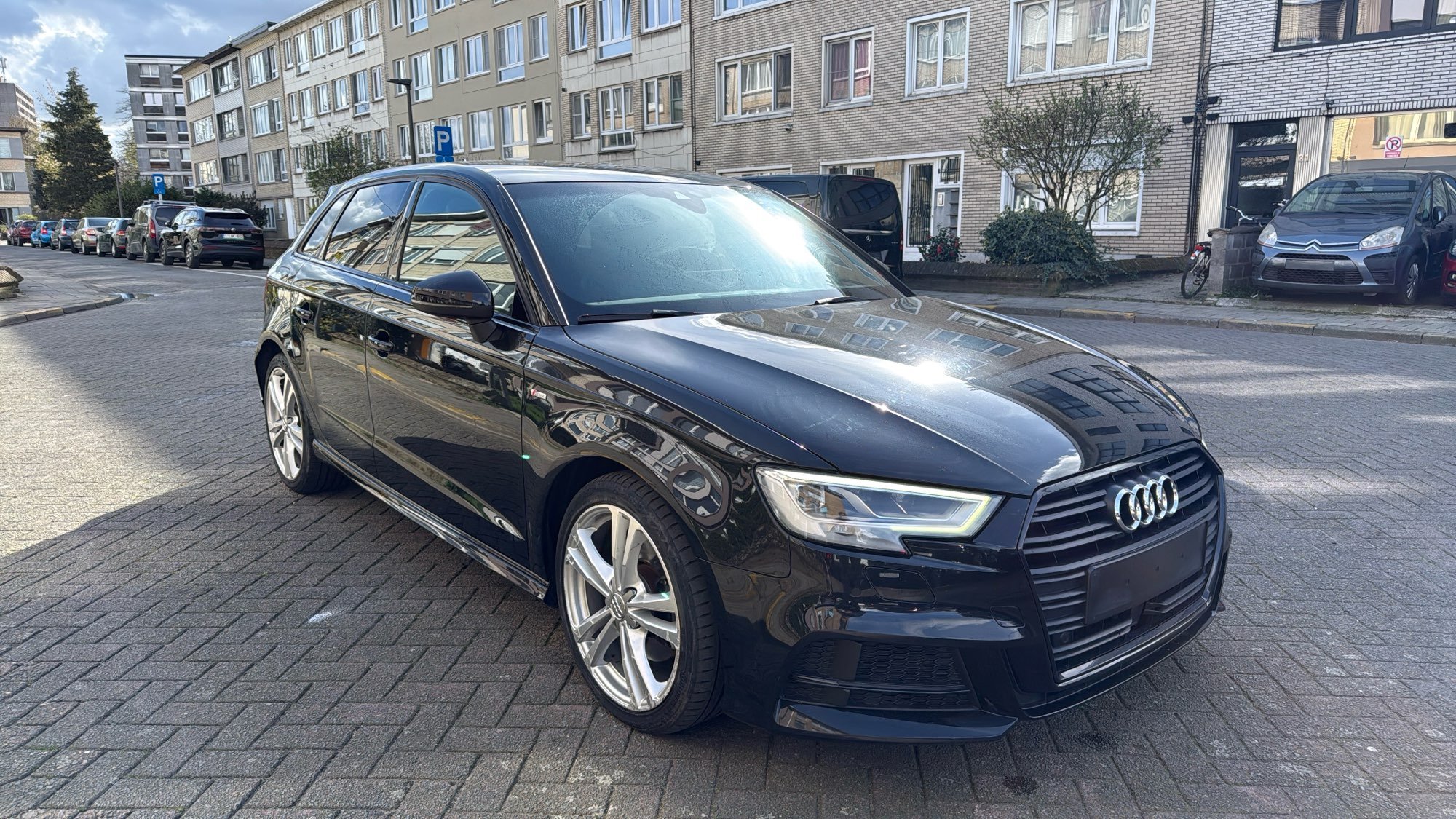 Audi A3 2.0 TDI S Line - Diesel - Automatic - 149 hp - 151.399 km S Line