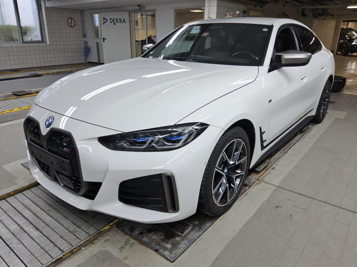 BMW i4 M 50 - xDrive - Electric - Automatic - 544 hp - 95.868 km 