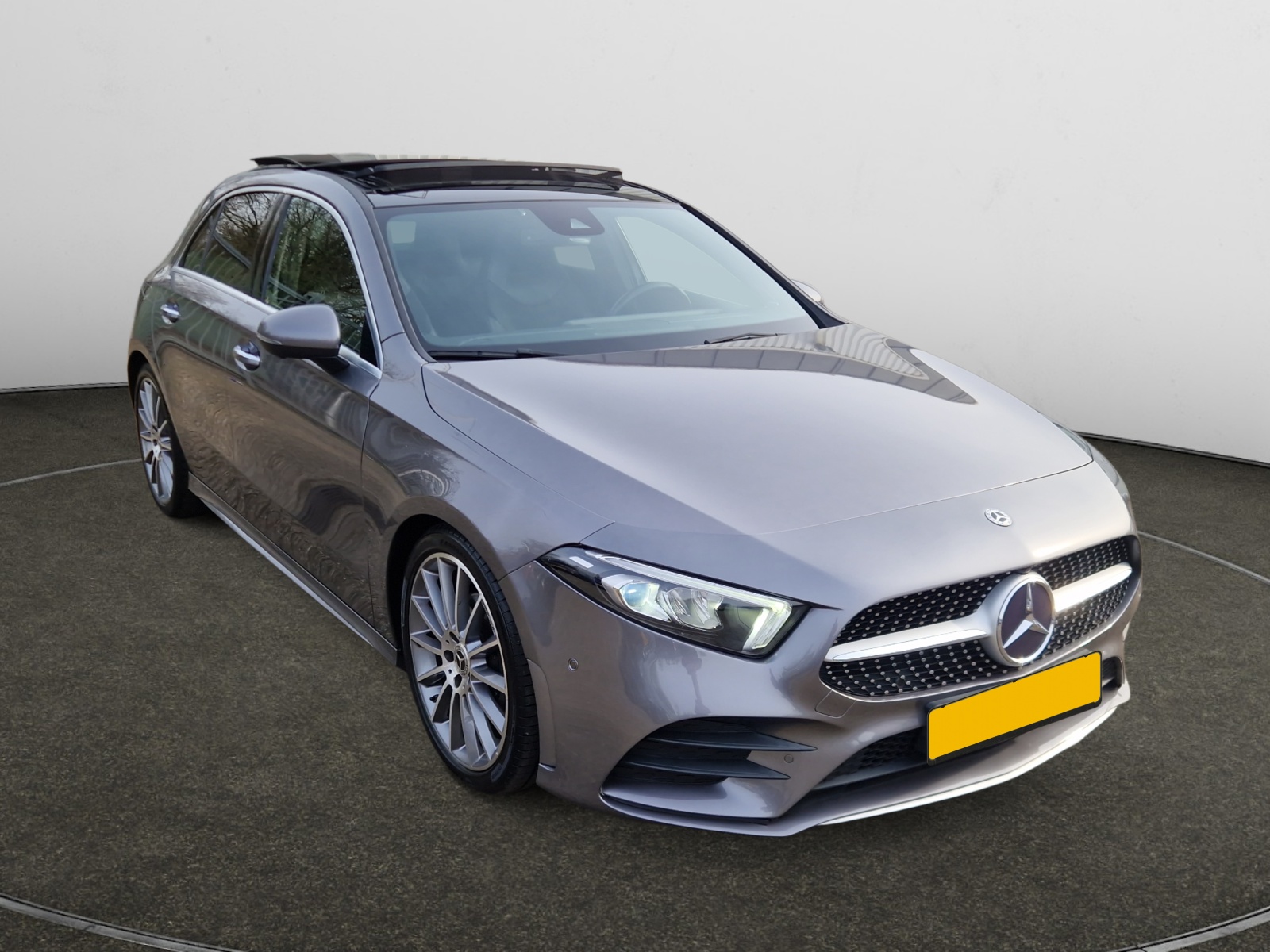 2019 Mercedes-Benz A   