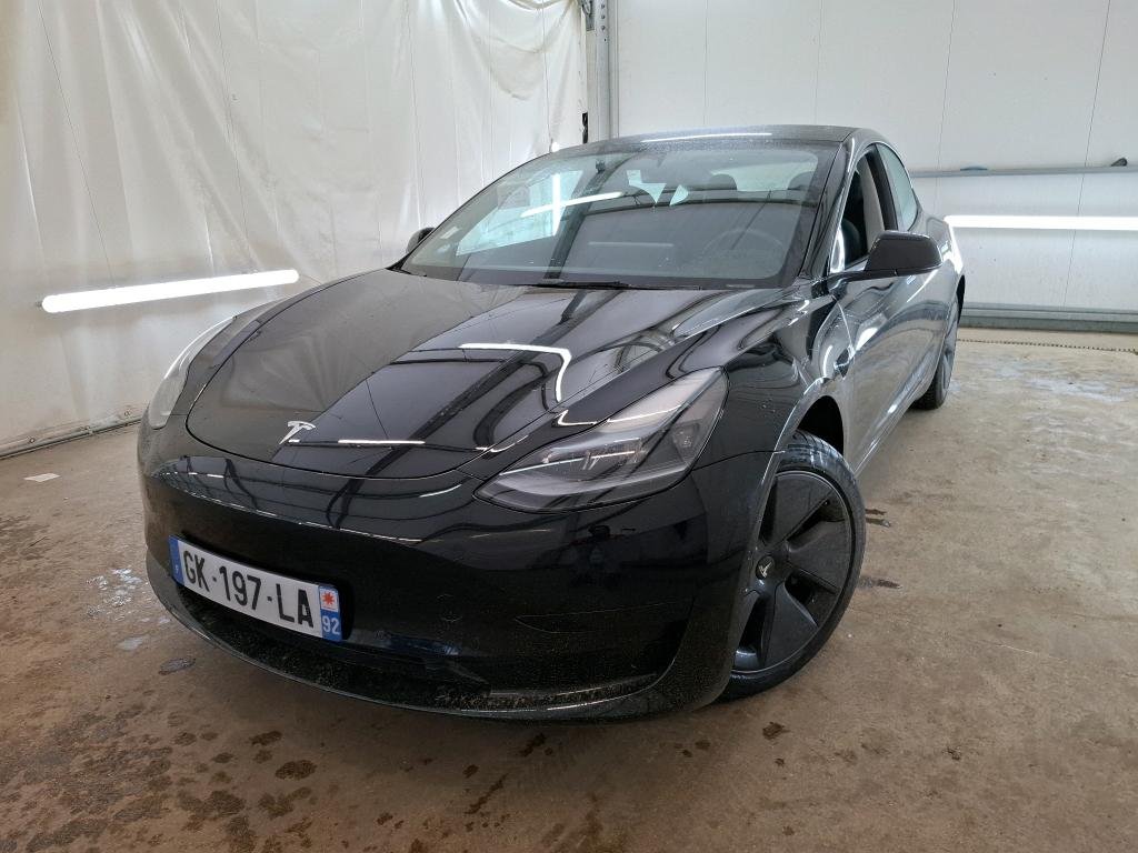 Tesla Model 3 - Electric - Automatic - 306 hp - 40.260 km