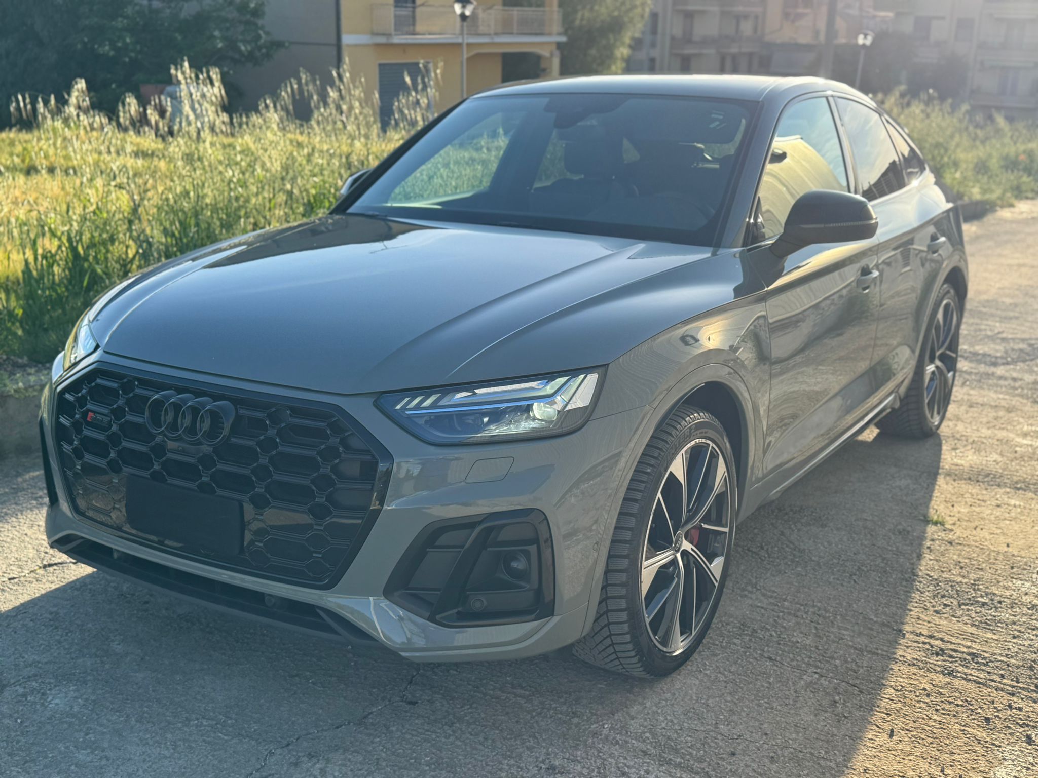 Audi SQ5 Sportback 3.0 TDI - Quattro - Diesel - Automatic - 341 hp - 107.899 km