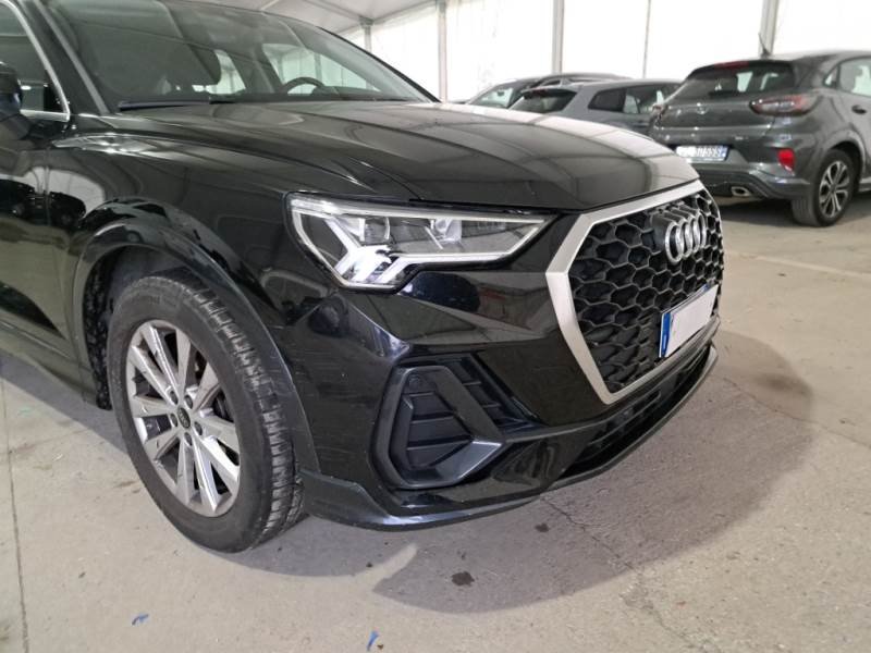 Audi Q3 Sportback 35 TDI Business - Diesel - Automatic - 150 hp - 122.528 km Business