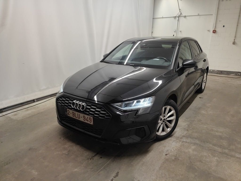 Audi A3 Sportback 30 TFSI Business - Petrol - Automatic - 110 hp - 72.029 km Business