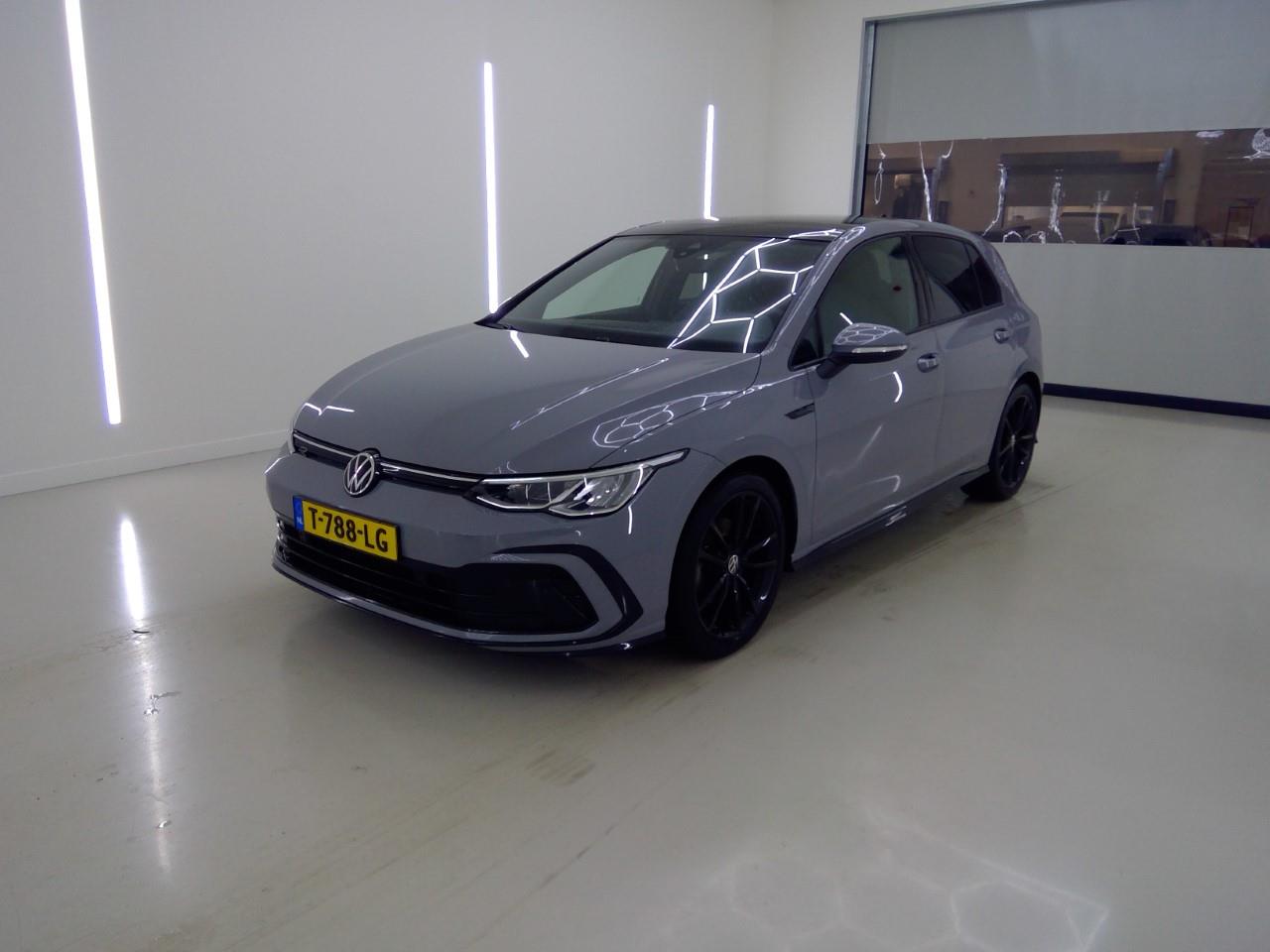 Volkswagen Golf Variant 1.5 eTSI R-Line - Petrol - Automatic - 131 hp - 163.384 km