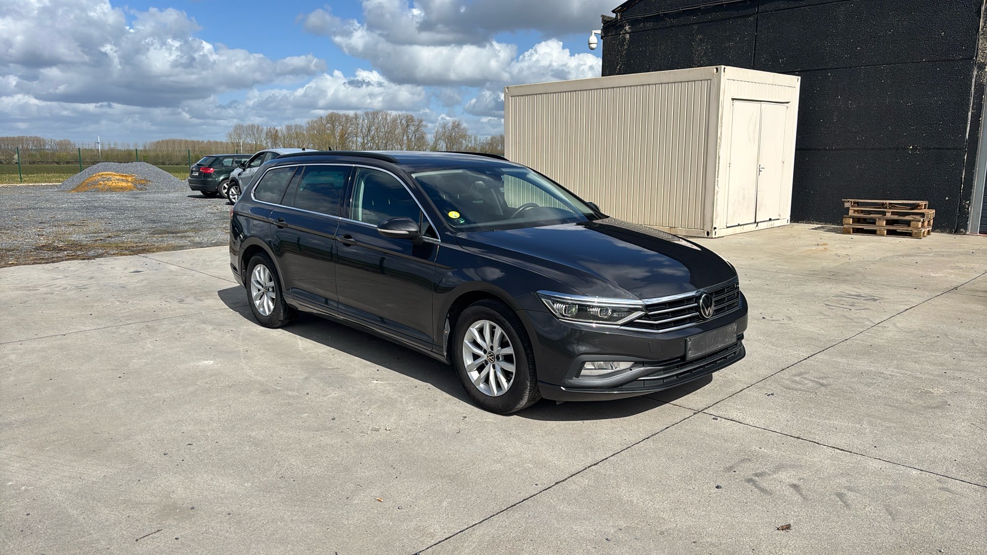 Volkswagen Passat Variant 2.0 TDI - Diesel - Automatic - 122 hp - 162.986 km 