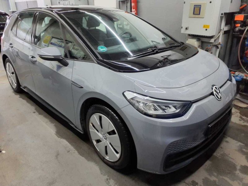 Volkswagen ID.3 Pro - Electric - Automatic - 145 hp - 40.173 km Pro