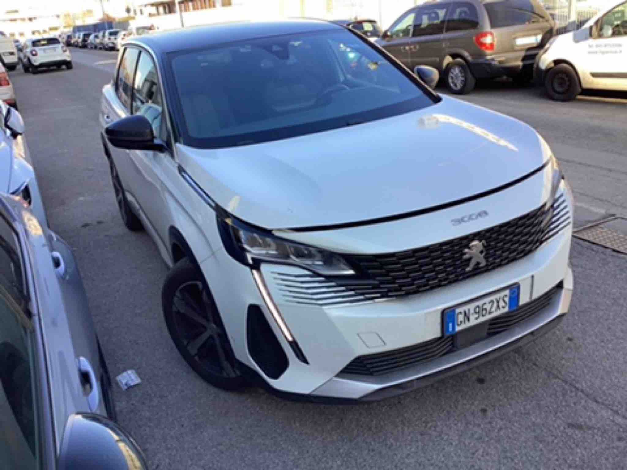 Peugeot 3008 Allure Pack - Diesel - Automatic - 131 hp - 170.896 km Allure Pack