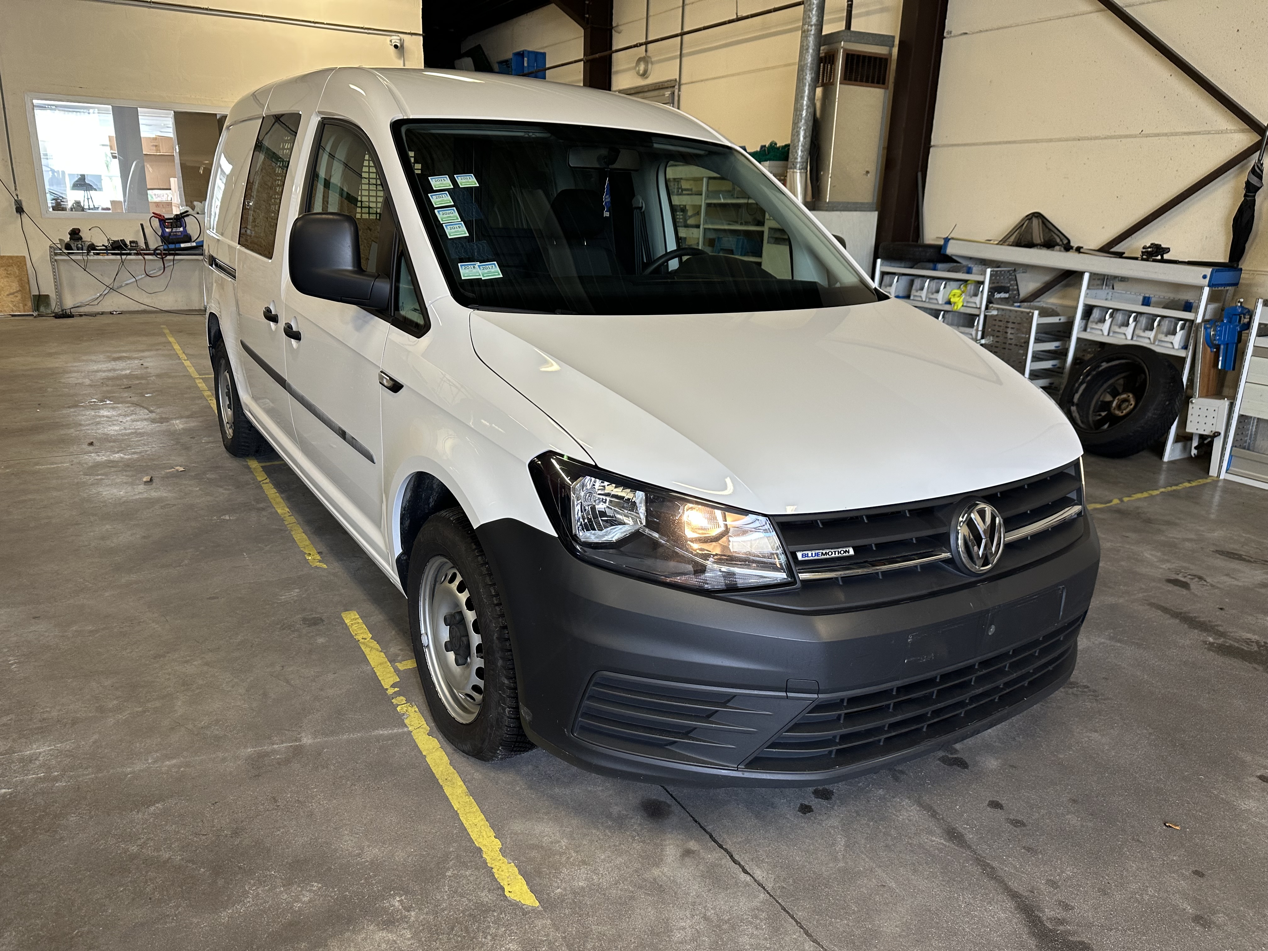 Volkswagen Caddy Maxi 1.4 TGI - CNG - Manual - 110 hp - 48.129 km 