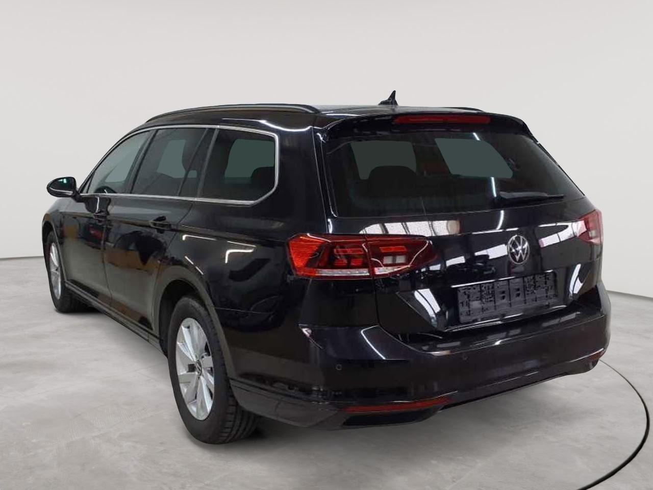 Volkswagen Passat Variant 2.0 TDI - Diesel - Manual - 150 hp - 104.033 km