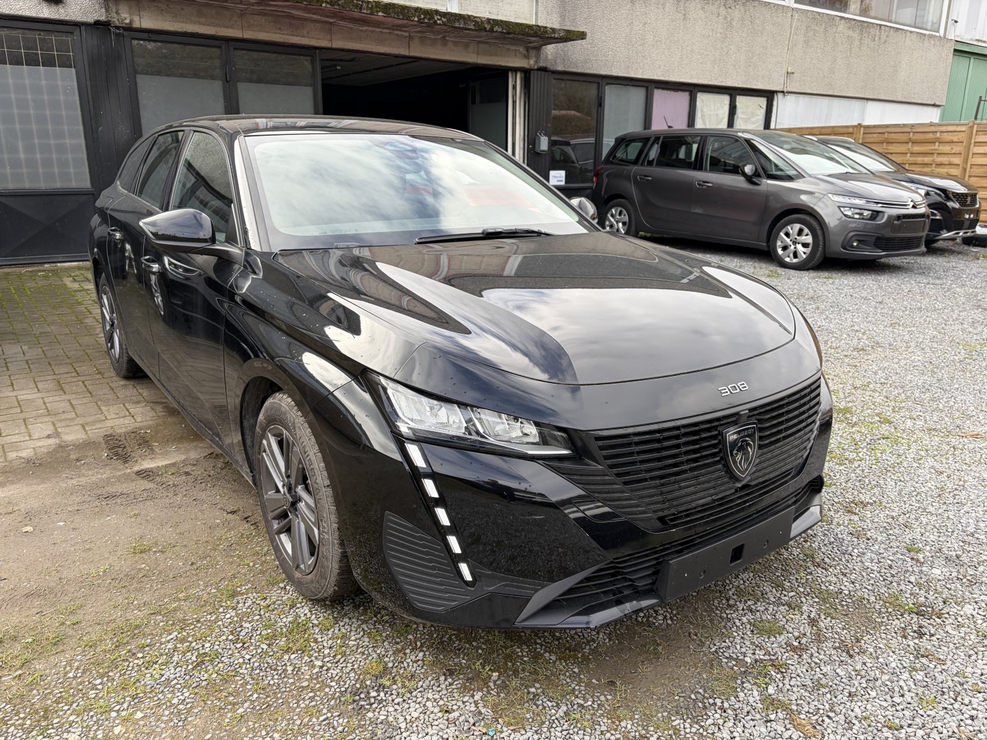 Peugeot 308 SW 1.5 Active Pack - Diesel - Automatic - 130 hp - 144.300 km Active Pack